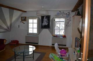 Wohnung mieten in 88400 Biberach, 3 Zimmer-Dachstudio-Wohnung im Herzen von Biberach, in unmittelbarer Nähe zum Marktplatz!
