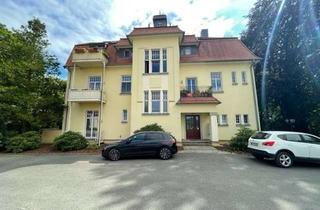 Wohnung mieten in Haidebergstr. 20, 01445 Radebeul, Sehr schöne 2 RWG mit Fernblick, Parkett, Granit in Küche u. Bad sowie Loggia