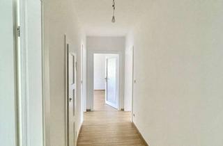 Wohnung mieten in Schweriner Straße, 06749 Bitterfeld-Wolfen, große 3-Zimmerwohnung mit Badewanne
