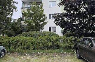 Immobilie mieten in Elisabeth-Wolf-Straße 42, 03042 Sandow, Grüne Oase zum Parken – Stellplätze im Innenhof zu vermieten