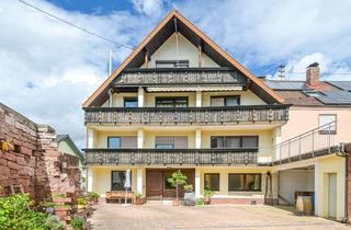 Mehrfamilienhaus kaufen in 97877 Wertheim, Mehrfamilienhaus mit 502 m² Wohnfläche und großem Entwicklungspotenzial in Wertheim-Kembach