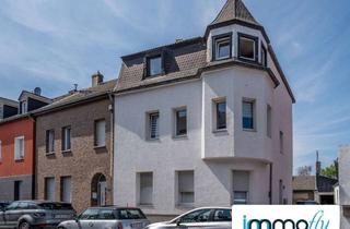 Haus kaufen in 52477 Alsdorf, Solides Zweifamilienhaus, perfekt geschnitten, mit Balkon, Terrasse und 217 m² Wohnfläche