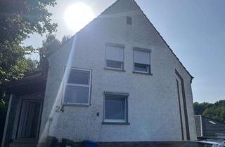 Haus kaufen in Blumenstraße 24, 66497 Contwig, Günstiges 3,5-Zimmer-Haus in Contwig