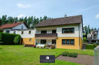 Haus kaufen in 91284 Neuhaus, Familienhaus mit Einliegerwohnung, Garten, Balkon, 2 Garagen TOP Anbindung A9 & Bahnhof Neuhaus/Peg.