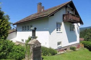Haus kaufen in 94258 Frauenau, Gepflegtes Wohnhaus im "Grünen" mit freiem Ausblick ins Tal und auf die umliegende Landschaft