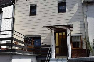 Haus kaufen in 56332 Burgen, Kleines Reihenmittelhaus im Moseldorf Burgen