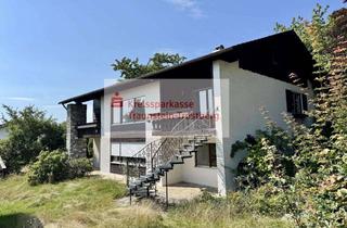Haus kaufen in 84549 Engelsberg, Ruhige Lage und viel Platz für die ganze Familie