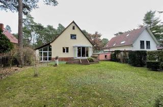 Haus mieten in Hohes Holz 16, 14532 Kleinmachnow, Einfamilienhaus/Villa in Kleinmachnow mit Grundstück zu Vermieten