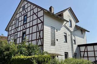 Anlageobjekt in 36179 Bebra, Attraktives Mehrfamilienhaus mit 3 Wohneinheiten in zentraler Lage von Bebra