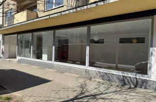 Immobilie mieten in Hattinger Str. 74, 44789 Bochum, Vielseitiges Ladenlokal mit großer Schaufensterfront und Kellerbereich ***PROVISIONSFREI***