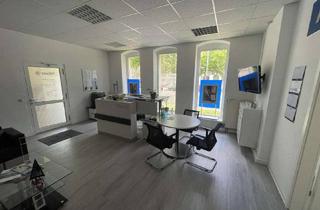 Geschäftslokal mieten in Thälmannstraße 48, 99085 Krämpfervorstadt, Ladenlokal | Bisher Versicherungsagentur | Nähe Malzquartier und Seniorenzentrum | 79 qm