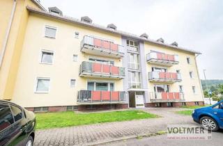 Wohnung kaufen in 55765 Birkenfeld, ZENTRAL GELEGEN - lichtdurchflutete Eigentumswohnung mit Stellplatz und Gartenanteil in Birkenfeld!