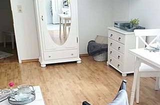 Wohnung mieten in Windebyer Weg 93, 24340 Eckernförde, Stilvolle 1,5-Raum-Wohnung mit Balkon und eigenem Stellplatz in Eckernförde
