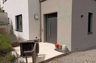 Wohnung mieten in Im Kantelacker 26, 64646 Heppenheim, Stilvolle Einliegerwohnung mit Terrasse