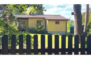 Haus kaufen in 15738 Zeuthen, Gemütlicher Bungalow mit 2 Terrassen und ruhig am Kurpark gelegen
