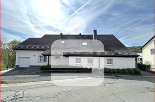 Haus kaufen in 95369 Untersteinach, Großzügiges Wohnhaus mit Stil