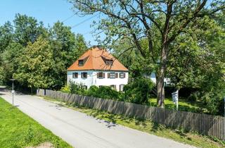 Mehrfamilienhaus kaufen in Schloß Blutenburg, 81247 München, AIGNER - Zwischen Tradition und Alltag – Leben am Schloss Blutenburg