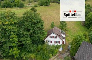 Einfamilienhaus kaufen in 78713 Schramberg, Sanierungsbedürftiges Einfamilienhaus in Hanglage zu verkaufen!