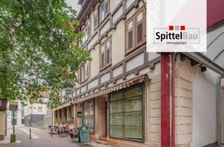 Anlageobjekt in 78713 Schramberg, Attraktives Wohn- und Geschäftshaus zur Kapitalanlage, mit viel Potential in Schramberg!