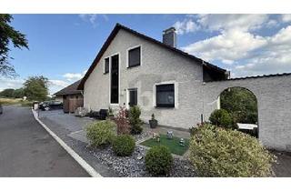 Mehrfamilienhaus kaufen in 36280 Oberaula, Oberaula - WOHNEN & VERMIETEN IN RUHIGER LAGE