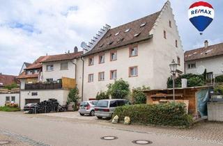 Haus kaufen in 79793 Wutöschingen, Wutöschingen - Historisches 3-4-Familienhaus mit Denkmalschutz in Horheim