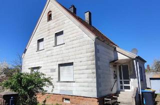 Einfamilienhaus kaufen in 66450 Bexbach, Bexbach - Freistehendes Einfamilienhaus in Bexbach zentral mit Garten