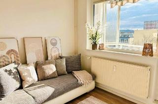 Wohnung kaufen in 99091 Erfurt, Erfurt - 7,2% Rendite - Provisionsfreie 4 Zimmer Wohnung mit Balkon & EBK