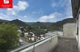 Wohnung kaufen in 72574 Bad Urach, Gemütliche 2,5 Zimmerwohnung mit Aussicht