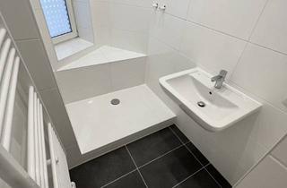 Wohnung kaufen in Lehmkuhle 22, 27472 Cuxhaven, Kapitalanlage mit 6% Rendite! 2 Zi.Whg. mit Balkon, EBK u. auf Wunsch neuem Bad. Sehr zentrale Lage