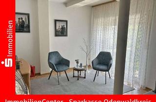 Wohnung kaufen in 64385 Reichelsheim, Für Eigennutzer und Anleger: 2-ZKB Wohnung mit Balkon, Stellplatz, großem Keller - ab November frei
