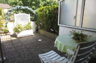 Wohnung kaufen in 76530 Innenstadt, Baden Baden schöne 3 Zi Wohnung mit gr Dachterrasse, ruhige Lage Aufzug