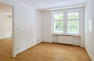 Wohnung kaufen in Friedrich-Franz-Straße 25, 12103 Tempelhof, Großzügiges Souterrain mit klassischen Altbaustilelementen – ruhig gelegen nahe Tempelhofer Hafen