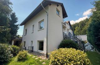 Wohnung kaufen in 57074 Siegen, Wohnen mit Garten in bevorzugter Lage – Stilvoll. Ruhig. Heimatlich.