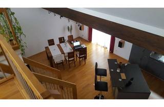 Wohnung kaufen in Pfarrer-Obendorfer-Weg, 93083 Obertraubling, *RESERVIERT* Galeriewohnung mit gehobener Innenausstattung mit EBK (von privat, provisionsfrei)