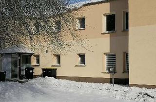 Wohnung mieten in 01609 Gröditz, Preiswerte und gepflegte 3,5-Zimmer-Etagenwohnung mit Einbauküche