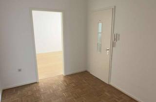 Wohnung mieten in 40882 Ratingen, 2-Zimmer-Erdgeschosswohnung mit Balkon in Ratingen
