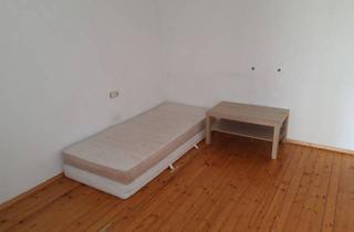 Wohnung mieten in Zeppelinring 61, 88400 Biberach, Zimmer ca. 25 qm in netter 3er WG
