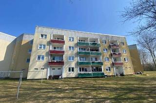 Wohnung mieten in Gubkower Str., 18195 Cammin, Frisch renovierte 4-Zimmer Wohnung in top sanierter, ruhiger Wohnanlage mit großem Balkon!