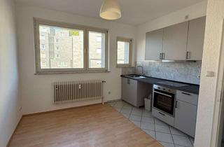 Wohnung mieten in 42119 Elberfeld, 1-Zimmer-Erdgeschosswohnung mit neuer Einbauküche – in direkter Uni-Nähe!