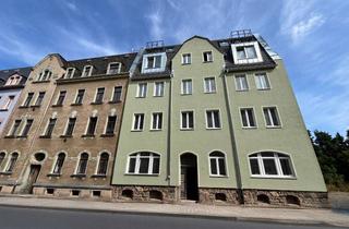 Wohnung mieten in Dammstraße 33, 09599 Freiberg, Stilvolle, modernisierte 4-Raum-DG-Wohnung mit lux. Innenausstattung mit Balkon und EBK in Freiberg