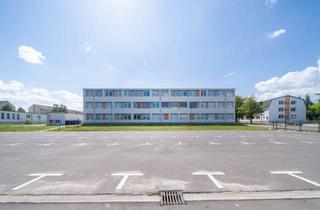 Garagen mieten in Fichtenweg 5a, 15306 Seelow, AB SOFORT: PKW-Stellplatz zu vermieten