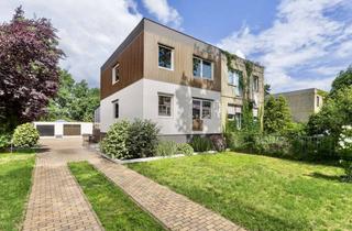 Doppelhaushälfte kaufen in 15345 Altlandsberg, Gepflegte Doppelhaushälfte / 5 Zimmer / Einbauküche / PV-Anlage 10KW / Keller / Garage / Pool