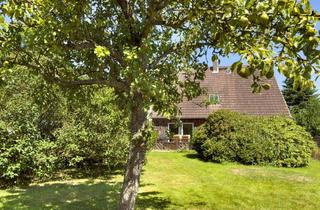 Haus kaufen in 24395 Gelting, Saniertes Familiendomizil mit Charme in ruhiger Feldrandlage