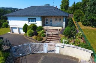 Einfamilienhaus kaufen in 35619 Braunfels, Repräsentatives Einfamilienhaus in ruhiger Traumlage mit Innenpool und hochwertiger Ausstattung