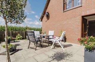 Haus kaufen in 28844 Weyhe, So vielseitig wie das Leben selbst - Modernisiertes Ein-/ Zweifamilienhaus mit riesigem Garten