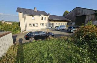 Bauernhaus kaufen in 57339 Erndtebrück, Herrliches Bauernhaus m. Nebengebäude, Ställen & XXL-Scheune in sonniger Toplage von Erndtebrück