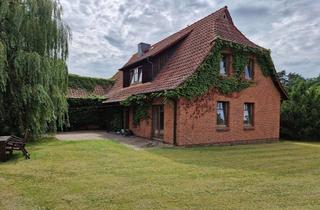 Haus kaufen in 21400 Reinstorf, Charmant Wohnen auf großem Grundstück