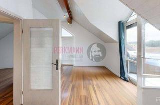 Wohnung kaufen in 82256 Fürstenfeldbruck, 3-Zimmer-Dachgeschosswohnung mit Dachterrasse, 2 Balkonen, Gartenanteil & Tiefgarage–sonnig, luftig