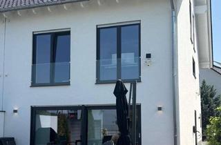Haus mieten in 64653 Lorsch, Moderne Doppelhaushälfte zur Miete
