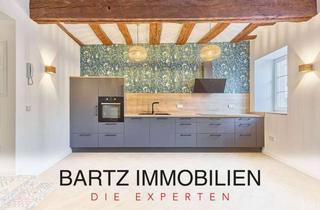 Anlageobjekt in 76835 Rhodt, Glanzstück: einzigartige 3-Zimmer-Erdgeschosswohnung im modernisierten Fachwerkhaus